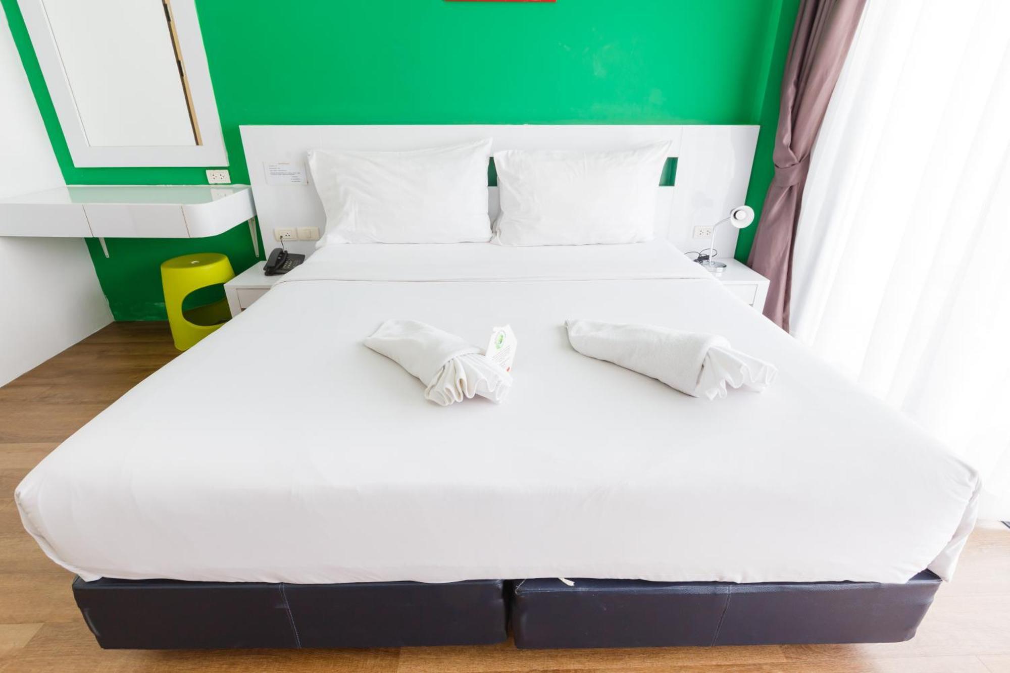 The Frutta Boutique Hotel Patong Exterior photo