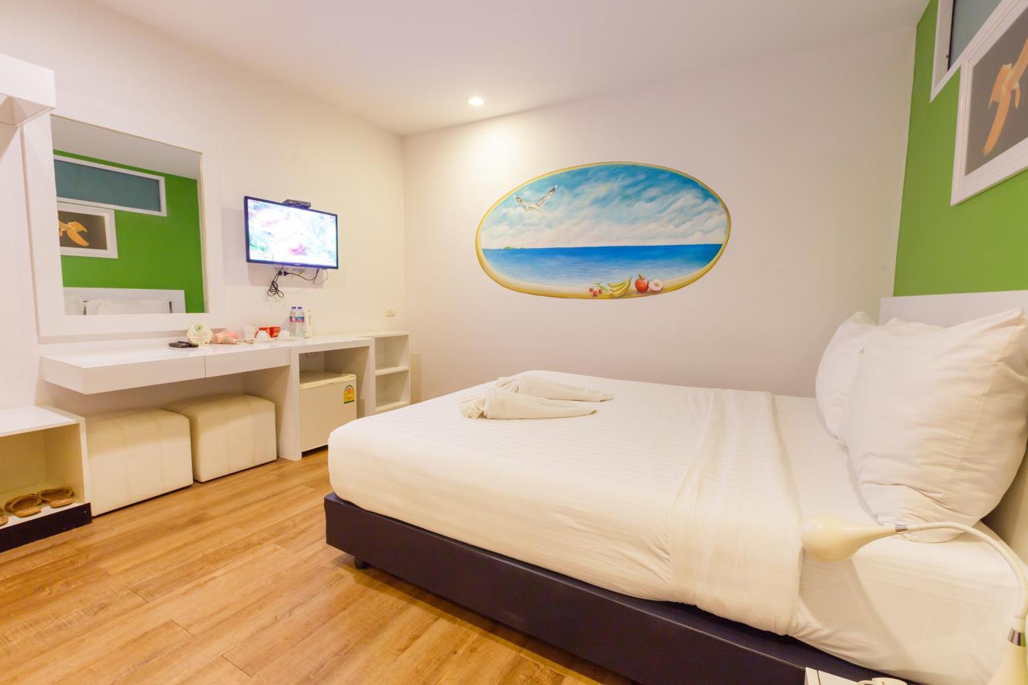 The Frutta Boutique Hotel Patong Exterior photo